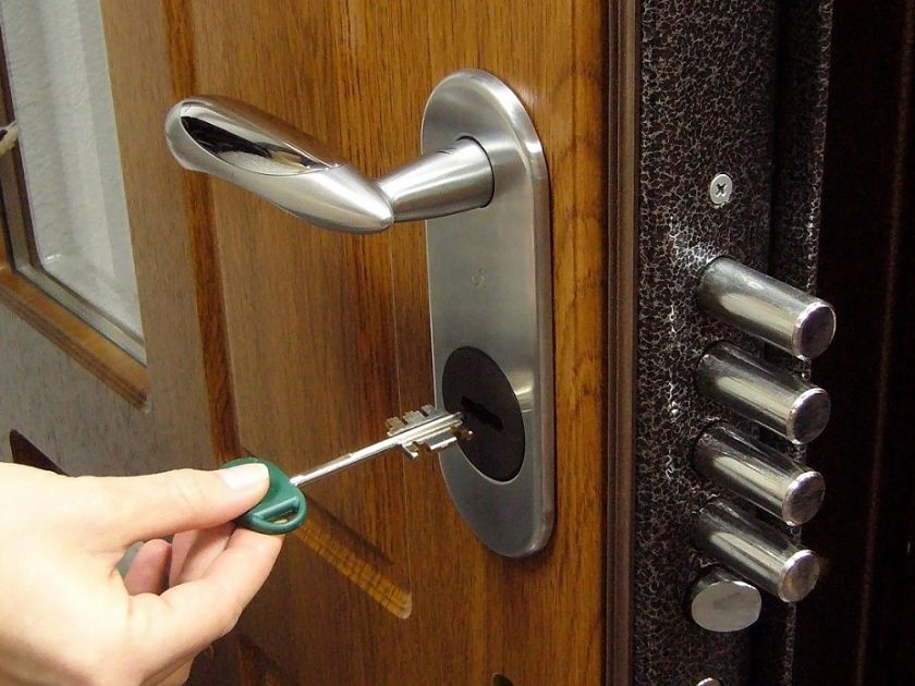 Aliağa Çelik Kapı Daire Çelik Kapı Ofis Çelik Kapı Çelik Kapı Montaj
