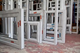 Kuşadası Pimapenci Pvc Kapı Pencere Pimapen Pencere Kapı Montaj
